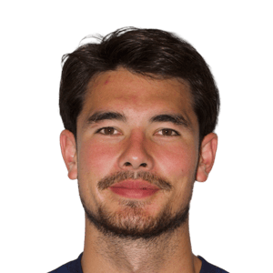 Elkan Baggott